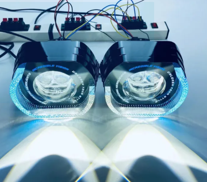 Angel eyes - projecteur led bi-led 3 pouces - 2 lasers 5D RGD type L