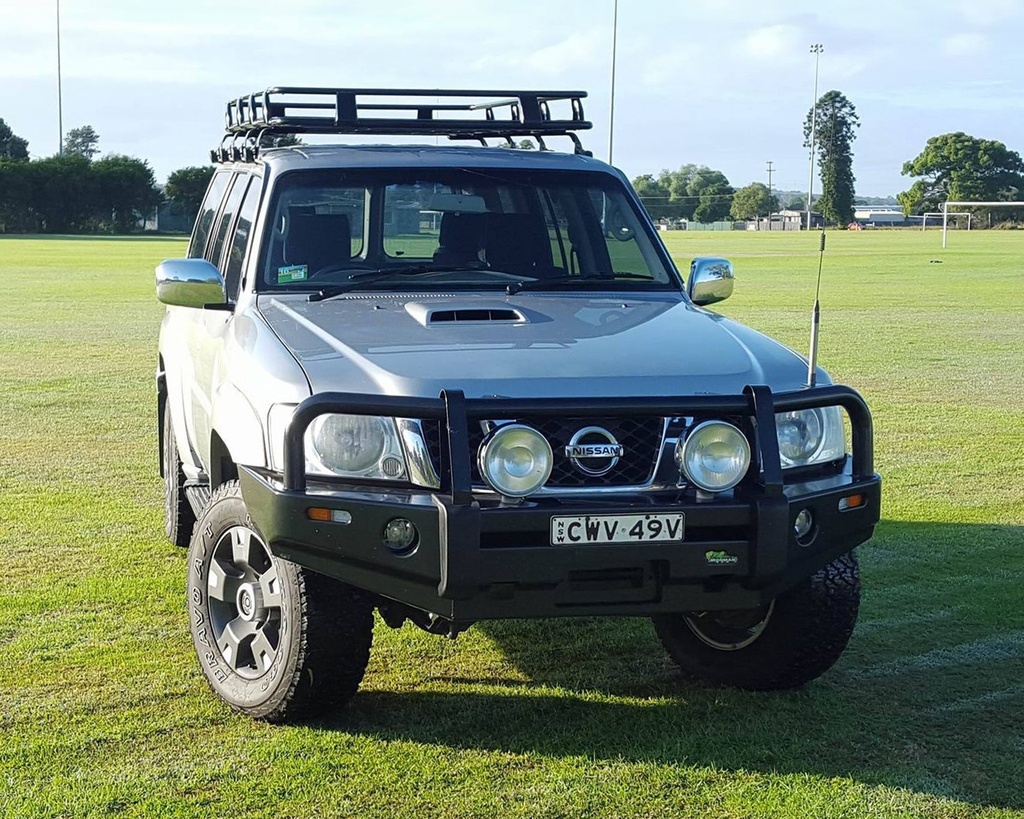 Bull bar Premium